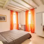Three Bedroom Apartment Campo Dei Fiori