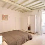 Three Bedroom Apartment Campo Dei Fiori